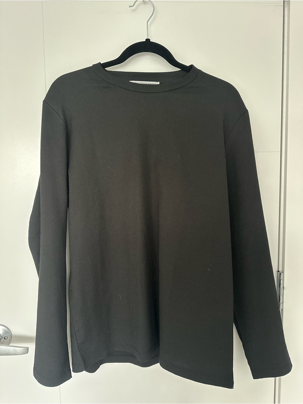 Adolfo Dominguez Black Long-Sleeve Crewneck Shirt
